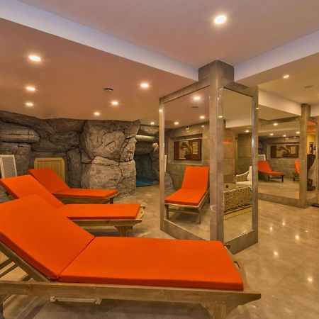 Glorious Hotel Istanbul Bagian luar foto