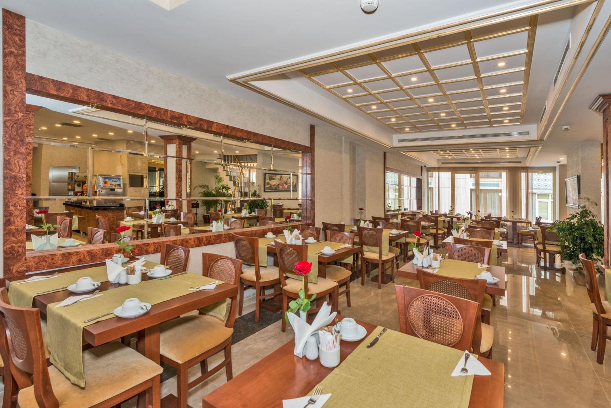 Glorious Hotel Istanbul Bagian luar foto