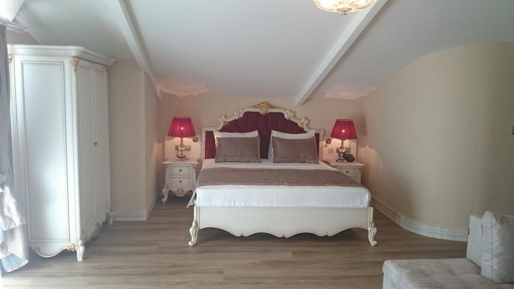 Glorious Hotel Istanbul Bagian luar foto