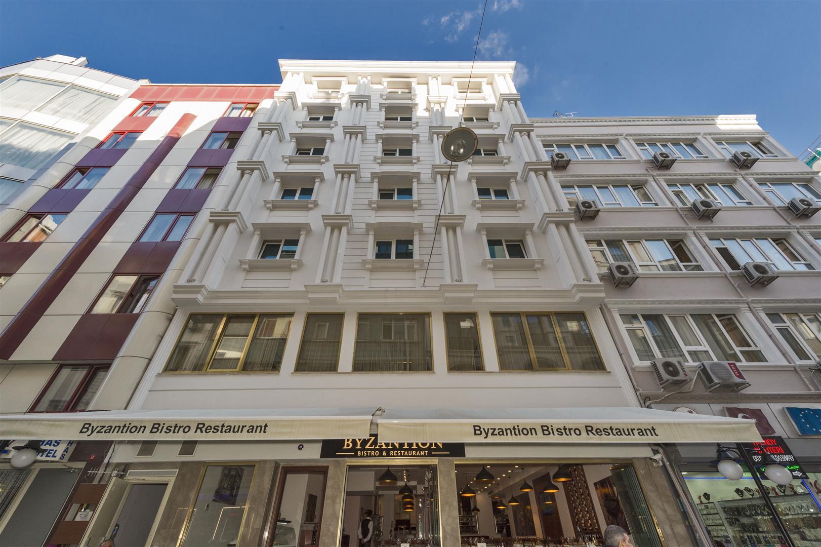 Glorious Hotel Istanbul Bagian luar foto