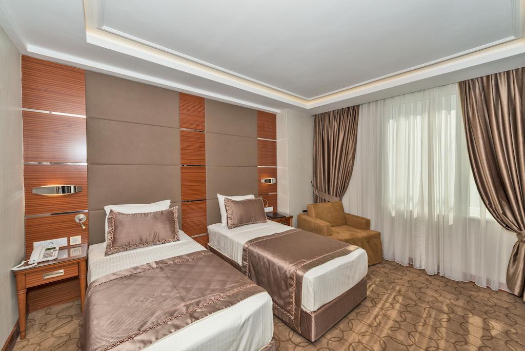 Glorious Hotel Istanbul Bagian luar foto